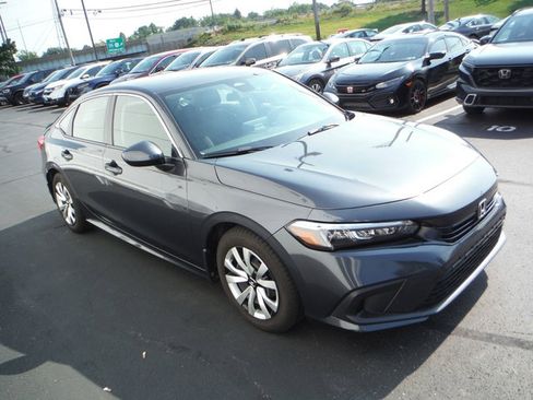 Used 2023 Honda Civic LX image 5
