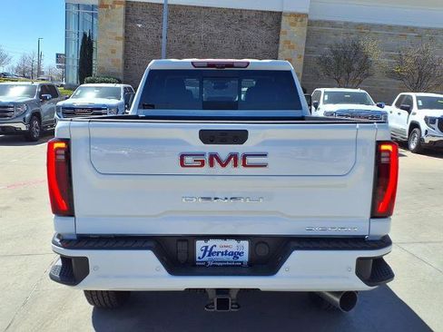 New 2026 GMC Sierra 2500 Denali w/ Denali Reserve Package AWD/4WD image 24