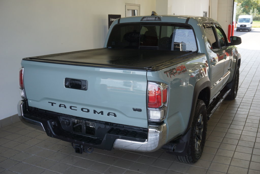 Certified 2023 Toyota Tacoma TRD Off-Road w/ Black Out Package (TMS) AWD/4WD image 13