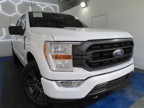 Used 2022 Ford F150 XLT w/ Equipment Group 301A Mid AWD/4WD image 3