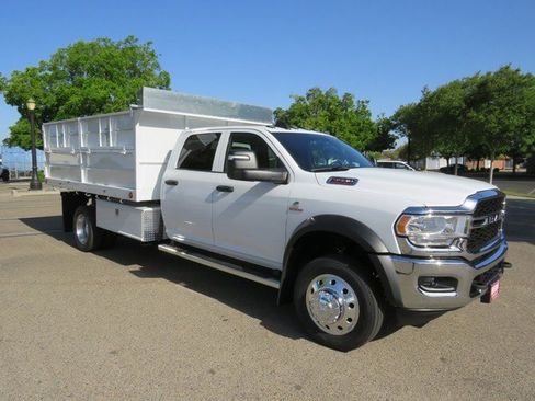 New 2023 RAM 5500 Tradesman w/ Chrome Appearance Group image 5
