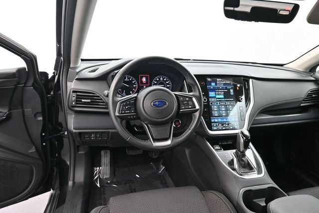 Used 2024 Subaru Outback Premium AWD/4WD image 16