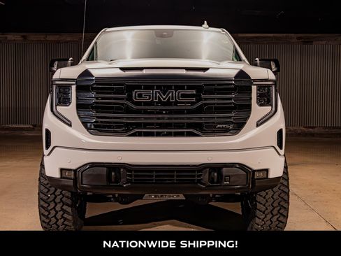 Used 2023 GMC Sierra 1500 AT4 w/ Technology Package image 4