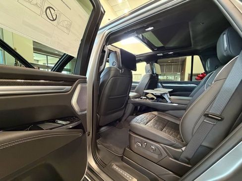 New 2026 Cadillac Escalade V image 26