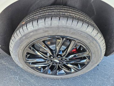 New 2026 Cadillac XT5 Sportv w/ LPO, Onyx Lite Package image 14