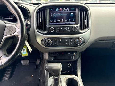 Used 2016 Chevrolet Colorado LT w/ LT Convenience Package RWD image 20