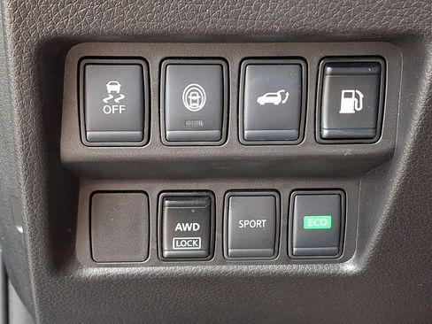 Certified 2020 Nissan Rogue SV AWD/4WD image 24