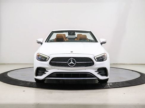 Used 2023 Mercedes-Benz E 450 Cabriolet image 12