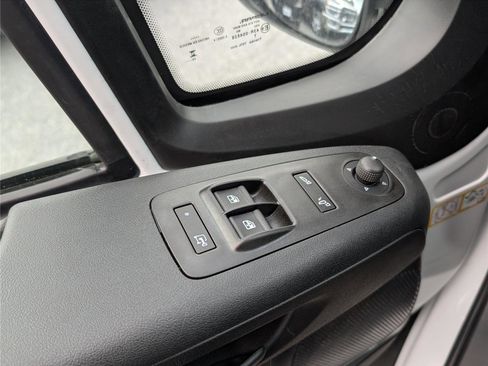 New 2026 RAM ProMaster 1500 w/ Premium Convenience Group image 14