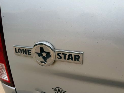 Used 2013 RAM 2500 Tradesman w/ Chrome Appearance Group AWD/4WD image 9