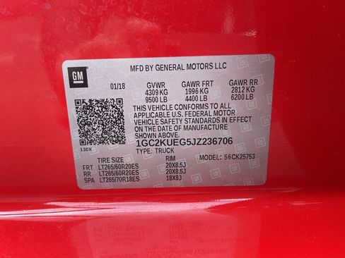 Used 2018 Chevrolet Silverado 2500 W/T image 34