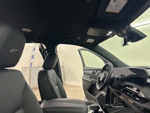 New 2026 Buick Enclave Sport Touring w/ Power Package image 19