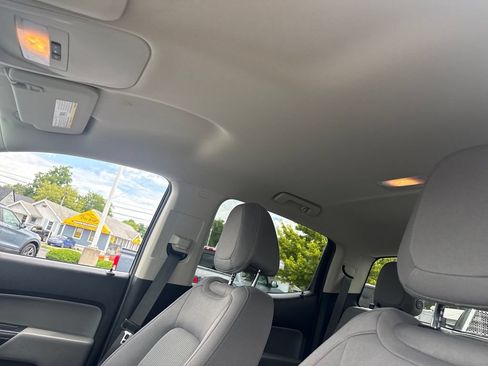 Used 2019 Chevrolet Colorado W/T w/ Custom Special Edition AWD/4WD image 28