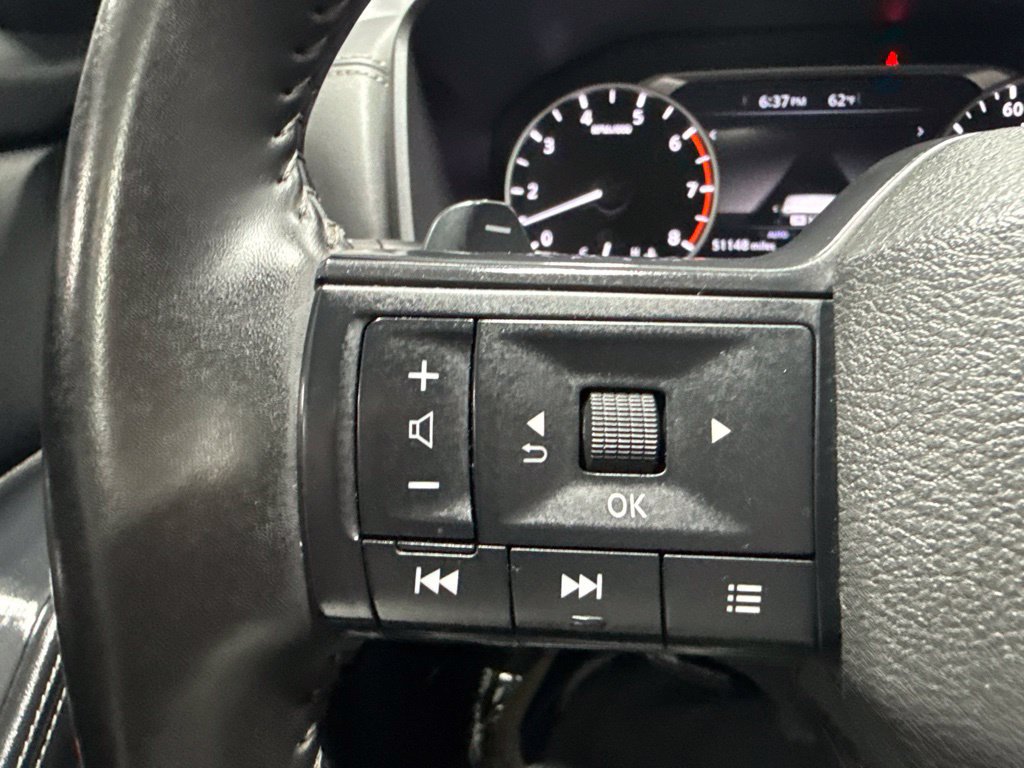 Used 2025 Nissan Rogue SV AWD/4WD image 29