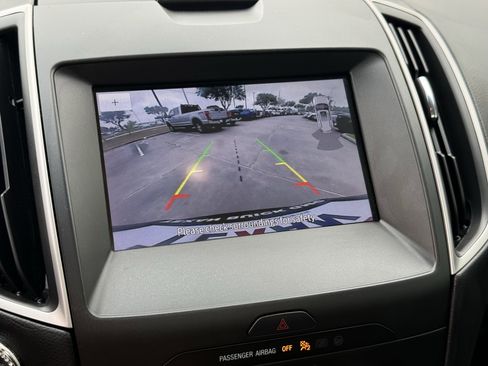 Used 2019 Ford Edge SEL w/ Equipment Group 201A image 21