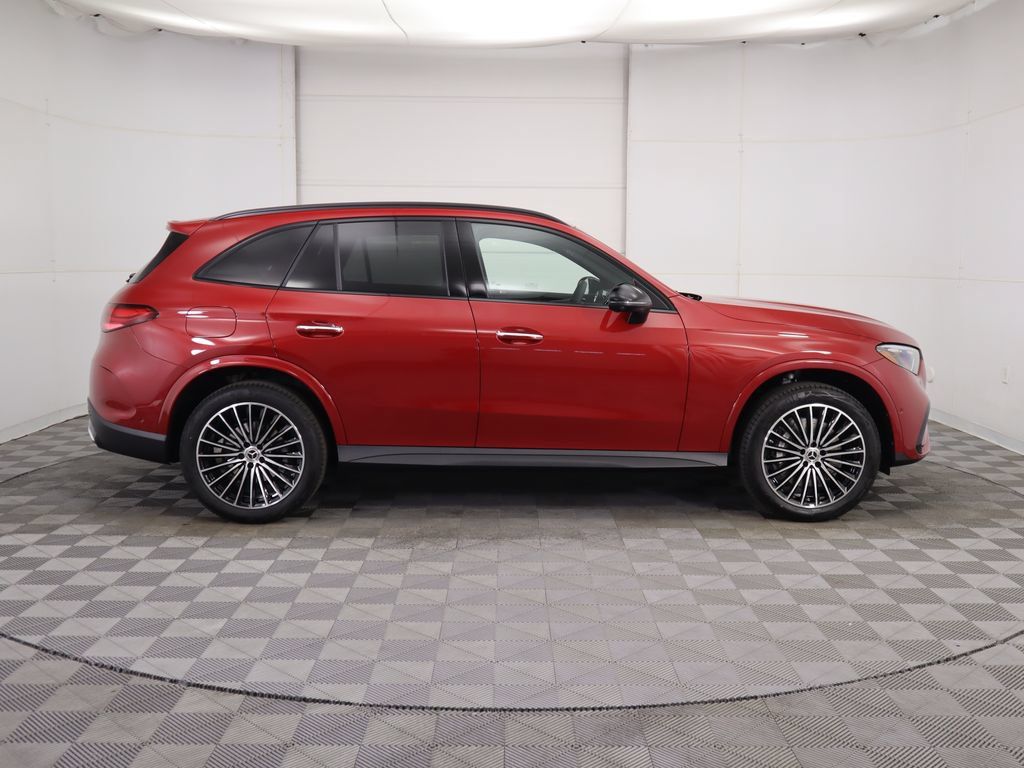 Certified 2026 Mercedes-Benz GLC 300 image 4