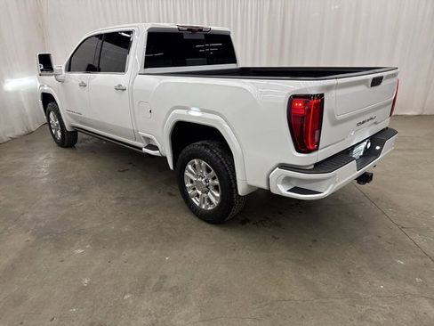 Used 2023 GMC Sierra 3500 Denali w/ Denali Ultimate Package image 34