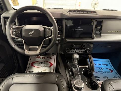 New 2025 Ford Bronco Badlands image 18