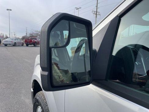 Used 2015 Ford F150 XLT image 35