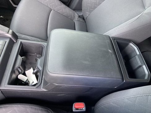 Used 2025 Toyota Tacoma SR image 40