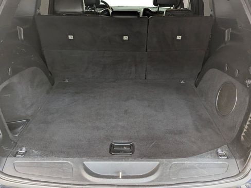 Used 2020 Jeep Grand Cherokee Limited w/ Luxury Group II image 22