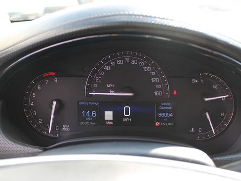 Used 2017 Cadillac XTS Luxury image 27