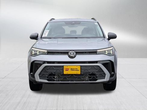 Certified 2025 Volkswagen Taos S AWD/4WD image 2