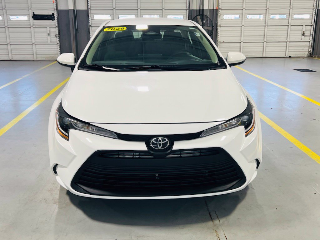 Used 2026 Toyota Corolla LE FWD image 12