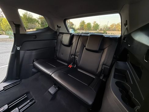 Used 2018 Volkswagen Atlas SEL AWD/4WD image 52