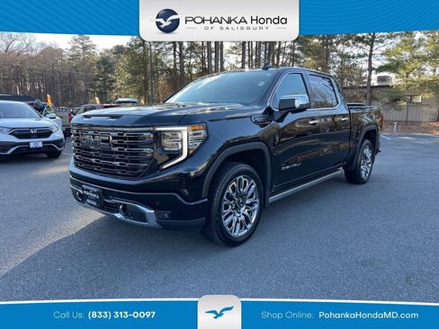 Used 2025 GMC Sierra 1500 Denali Ultimate AWD/4WD image 1