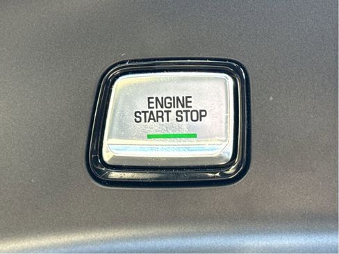 Used 2016 Chevrolet Corvette Stingray Coupe image 18