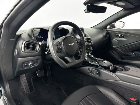 Used 2020 Aston Martin V8 Vantage Coupe RWD image 9