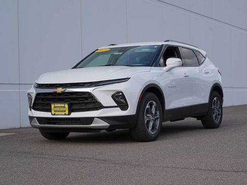 Used 2023 Chevrolet Blazer LT AWD/4WD image 7