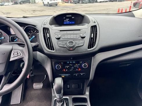 Used 2018 Ford Escape SE image 14