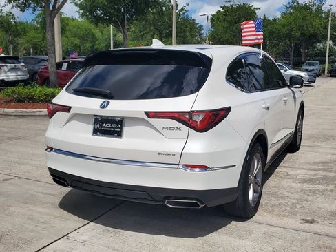 Used 2023 Acura MDX SH-AWD image 7