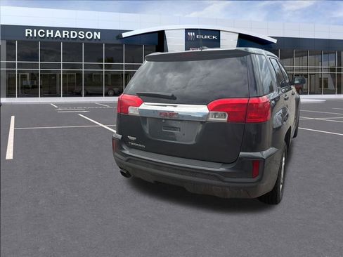 Used 2017 GMC Terrain SLE FWD image 11