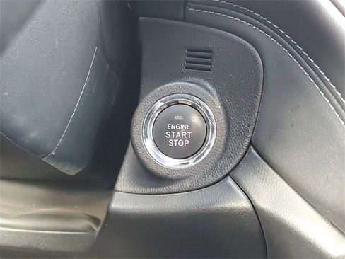 Used 2022 Subaru Outback Limited w/ Popular Package #2 image 17