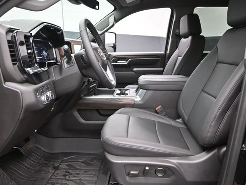 New 2025 GMC Sierra 2500 SLT image 17