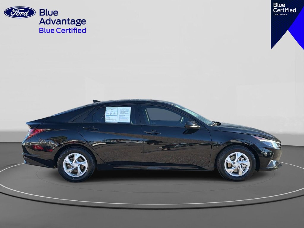 Used 2021 Hyundai Elantra SE FWD image 5
