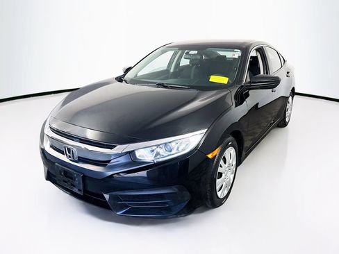 Used 2018 Honda Civic LX image 3
