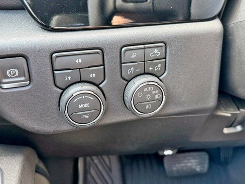 New 2026 Chevrolet Silverado 2500 LT w/ Texas Edition image 22
