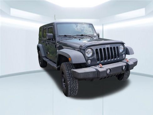 Used 2017 Jeep Wrangler Unlimited Sport w/ Quick Order Package 24S AWD/4WD image 2
