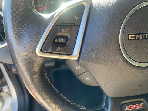 Used 2018 Chevrolet Camaro SS image 14