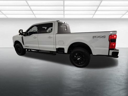 New 2026 Ford F250 Lariat w/ Black Appearance Package AWD/4WD image 6