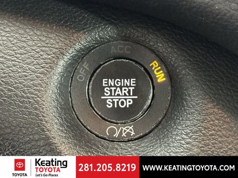 Used 2022 Jeep Cherokee Trailhawk w/ Trailer Tow Group image 29