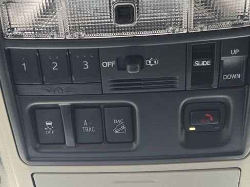 Used 2023 Toyota 4Runner Limited image 24