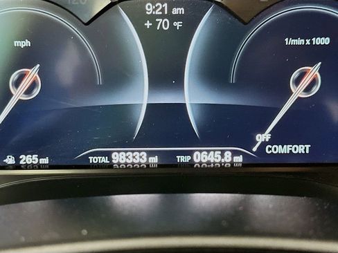 Used 2018 BMW 530i RWD image 15