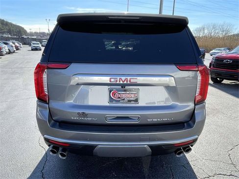 Certified 2022 GMC Yukon Denali image 3