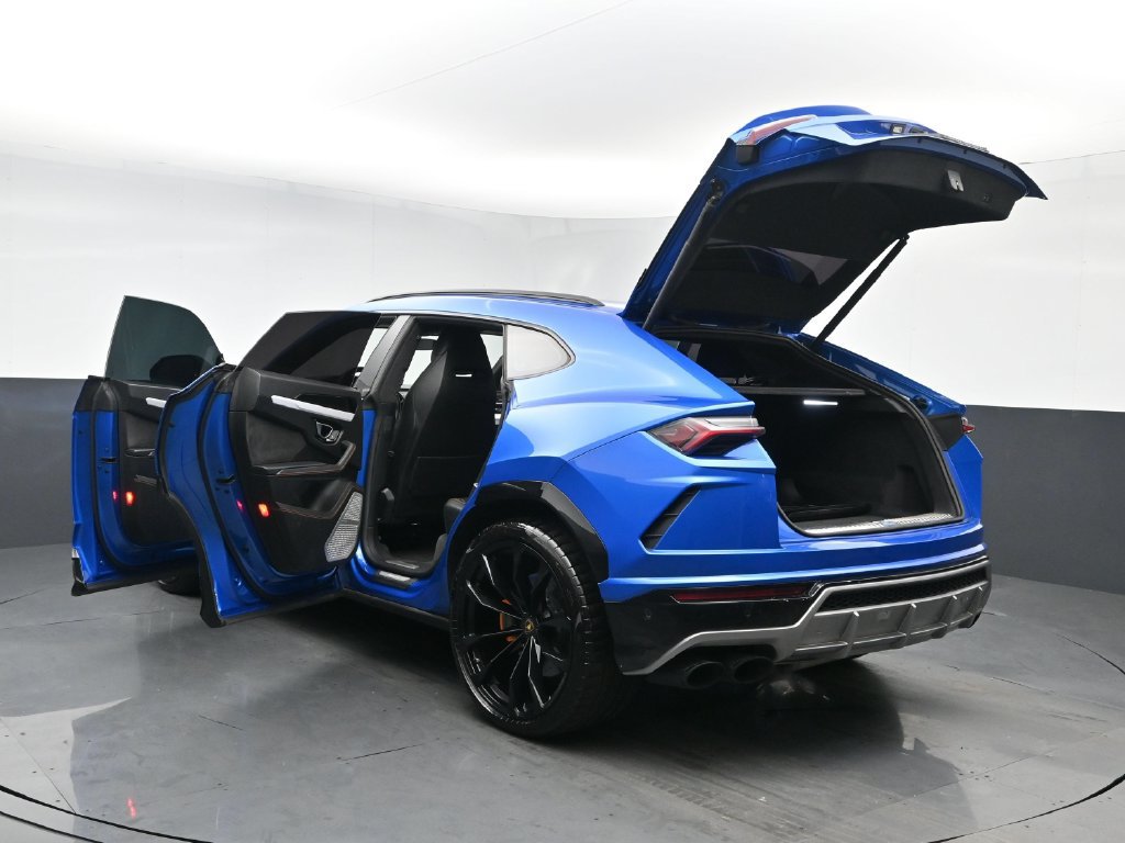 Used 2020 Lamborghini Urus AWD/4WD image 28