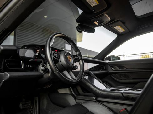 Certified 2021 Porsche Taycan 4S AWD/4WD image 4